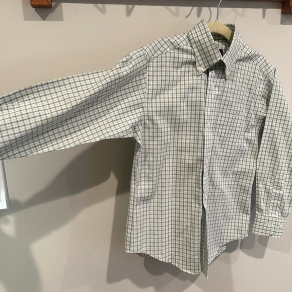Brooks Brothers Boys Button Down Shirt size XS - Picture 3 of 6
